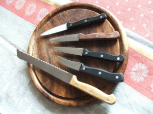 разные ножи на кухне