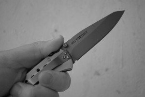 dsc_0263-bw-crkt-6603n-at-left-hand 6603N
