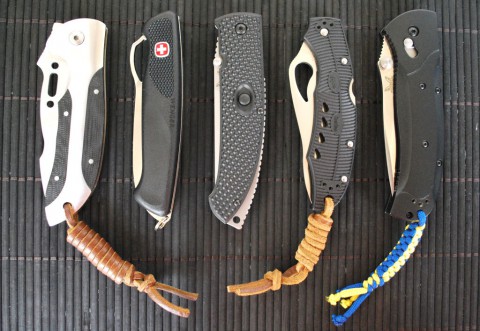 пять складных ножей