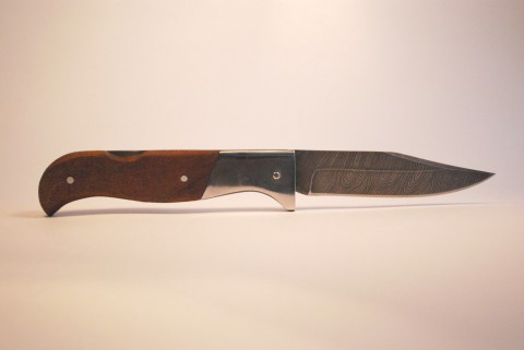 нож "Кальмар" дамасской стали