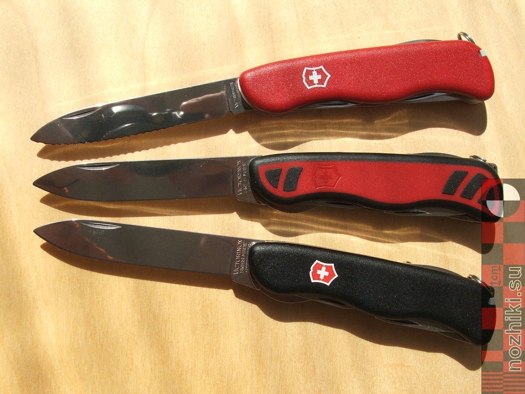 Victroinox-Forester-Rucksack-SAK-knives-dscf2270.jpg