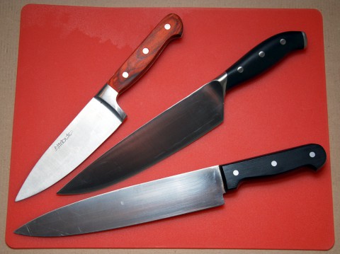 dsc_0521_3_cheaf_knives-480x359.jpg