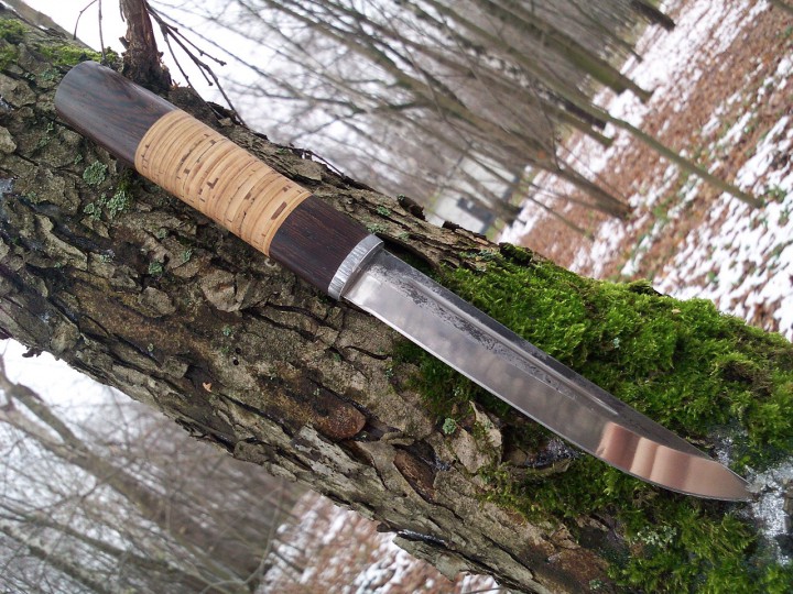 якутский нож в современном исполнении