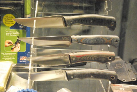 более изящные ножи от РВС же