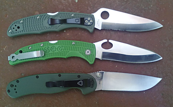 три зеленых ножа